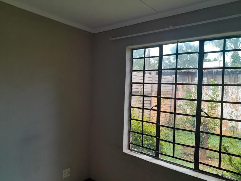 To Let 2 Bedroom Property for Rent in Eloffsdal Gauteng