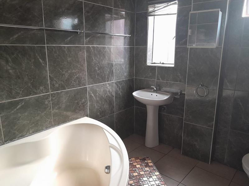 To Let 2 Bedroom Property for Rent in Eloffsdal Gauteng