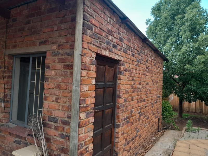 To Let 2 Bedroom Property for Rent in Eloffsdal Gauteng