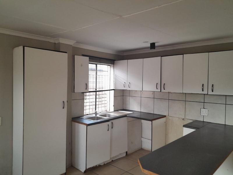 To Let 2 Bedroom Property for Rent in Eloffsdal Gauteng