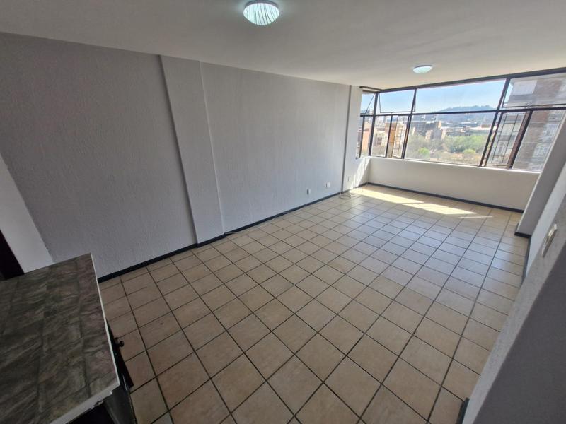 2 Bedroom Property for Sale in Sunnyside Gauteng