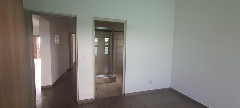 To Let 2 Bedroom Property for Rent in Willow Acres Gauteng