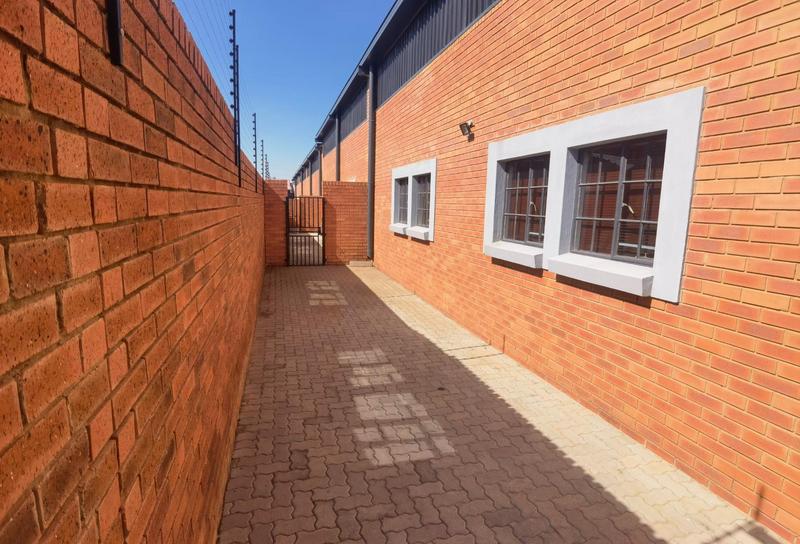 To Let commercial Property for Rent in N4 Gateway Industrial Park Gauteng