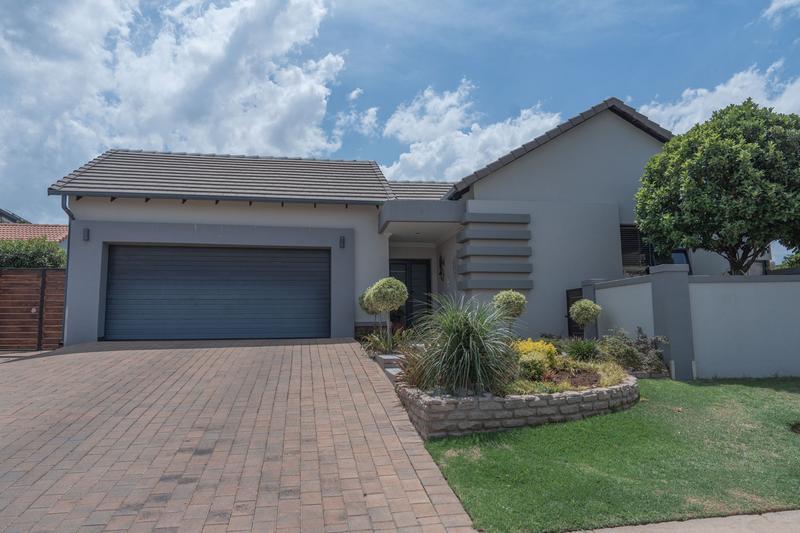 To Let 2 Bedroom Property for Rent in Retire at Midstream Gauteng