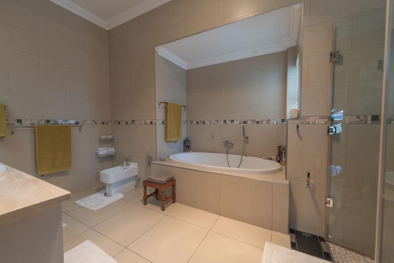 To Let 2 Bedroom Property for Rent in Retire at Midstream Gauteng