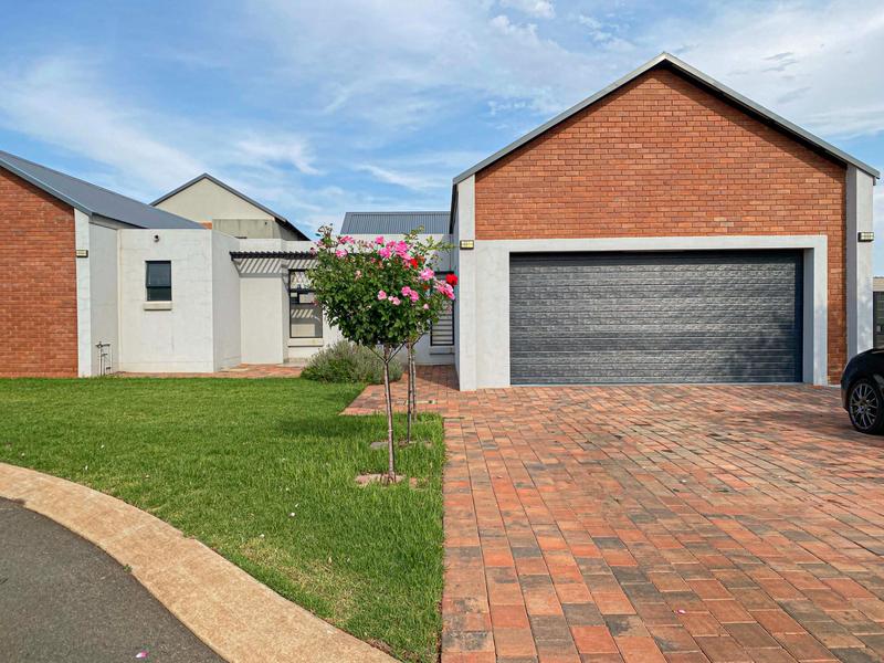 3 Bedroom Property for Sale in Midstream Meadows Gauteng