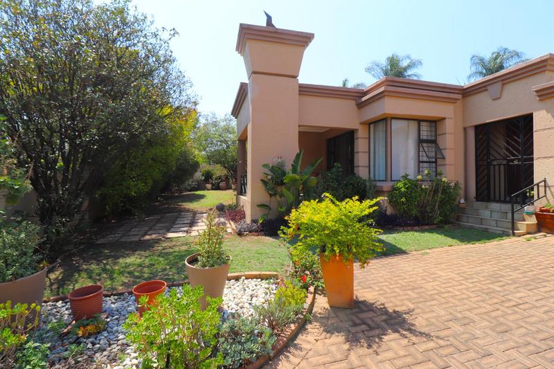 2 Bedroom Property for Sale in North Riding Gauteng