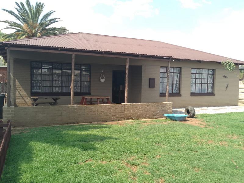 3 Bedroom Property for Sale in Paul Krugersoord Gauteng