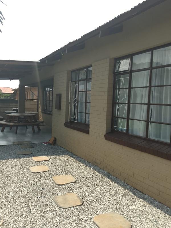 3 Bedroom Property for Sale in Paul Krugersoord Gauteng