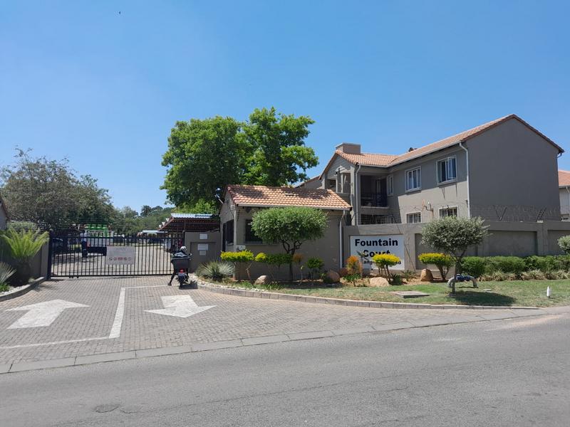 2 Bedroom Property for Sale in Vorna Valley Gauteng