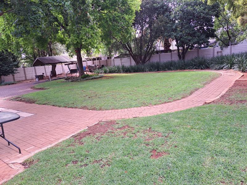 3 Bedroom Property for Sale in Elardus Park Gauteng