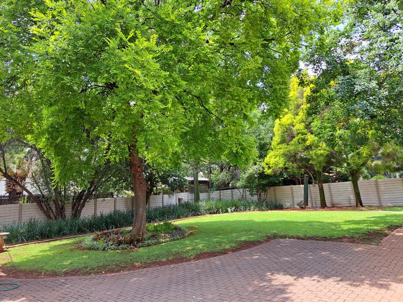 3 Bedroom Property for Sale in Elardus Park Gauteng