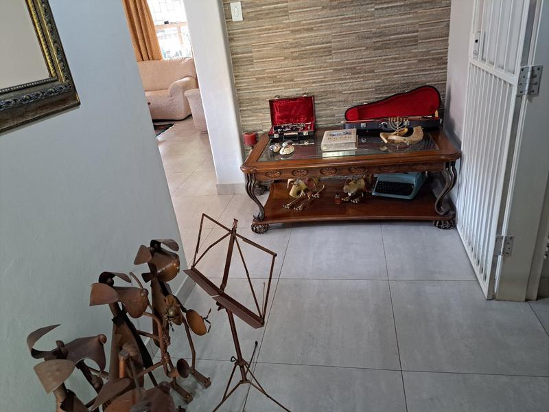 3 Bedroom Property for Sale in Elardus Park Gauteng