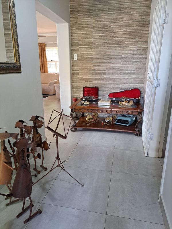 3 Bedroom Property for Sale in Elardus Park Gauteng