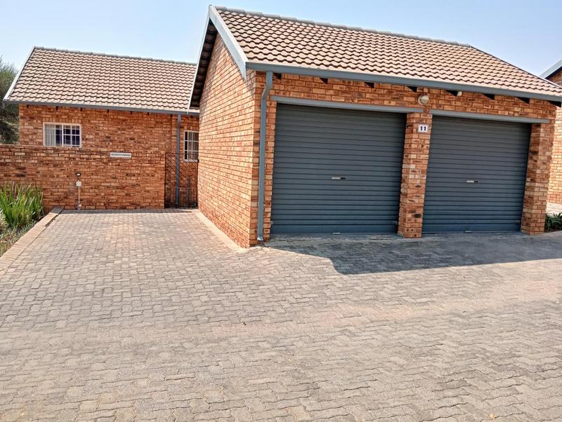 To Let 2 Bedroom Property for Rent in Wilgeheuwel Gauteng