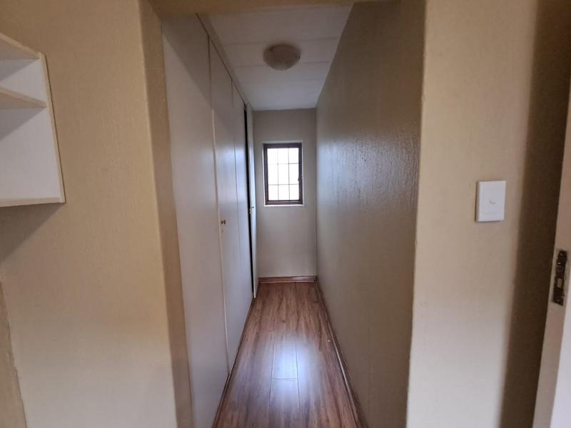 To Let 1 Bedroom Property for Rent in Morningside Gauteng