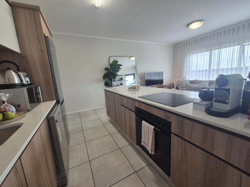 1 Bedroom Property for Sale in Carlswald Gauteng