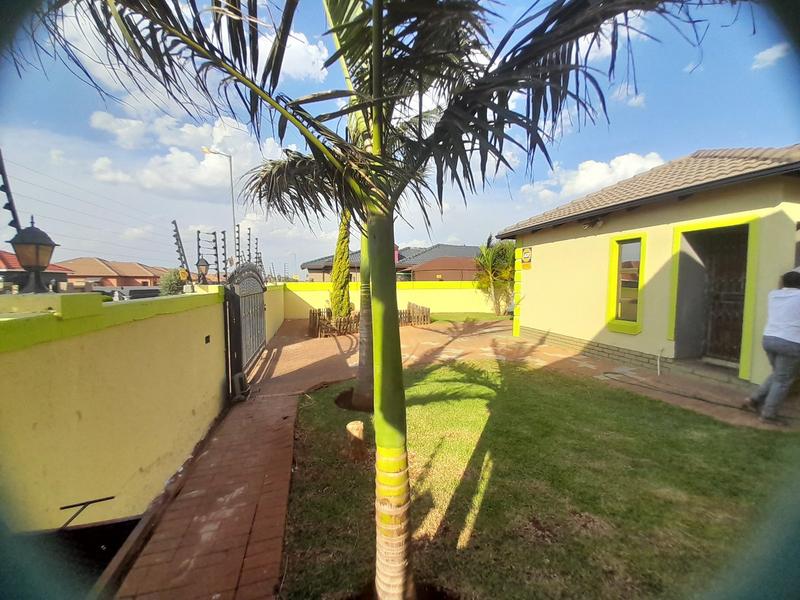 3 Bedroom Property for Sale in The Orchards Gauteng