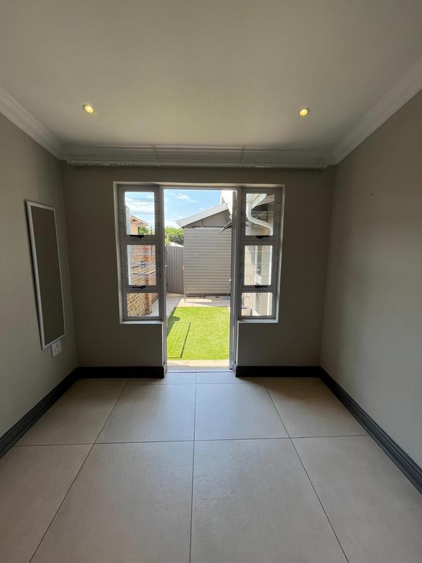 To Let 2 Bedroom Property for Rent in Menlo Park Gauteng