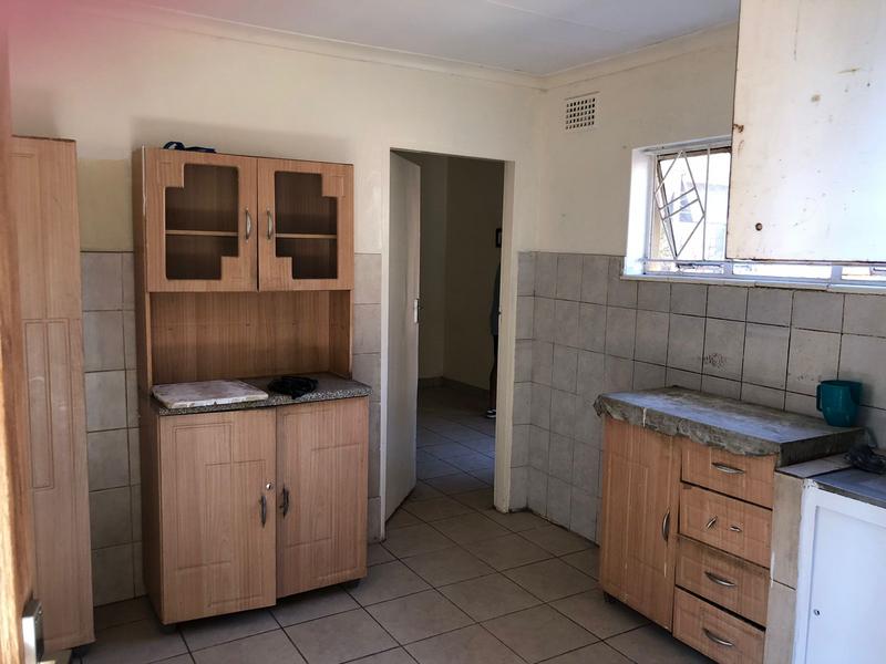 To Let 2 Bedroom Property for Rent in Laudium Gauteng