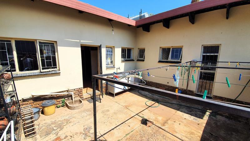 3 Bedroom Property for Sale in Dorandia Gauteng