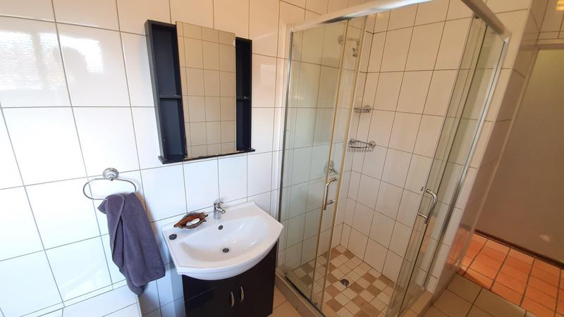 3 Bedroom Property for Sale in Dorandia Gauteng