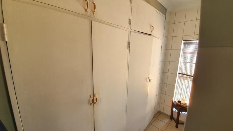 3 Bedroom Property for Sale in Dorandia Gauteng