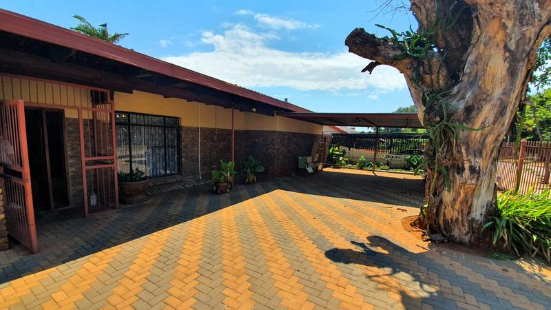 3 Bedroom Property for Sale in Dorandia Gauteng