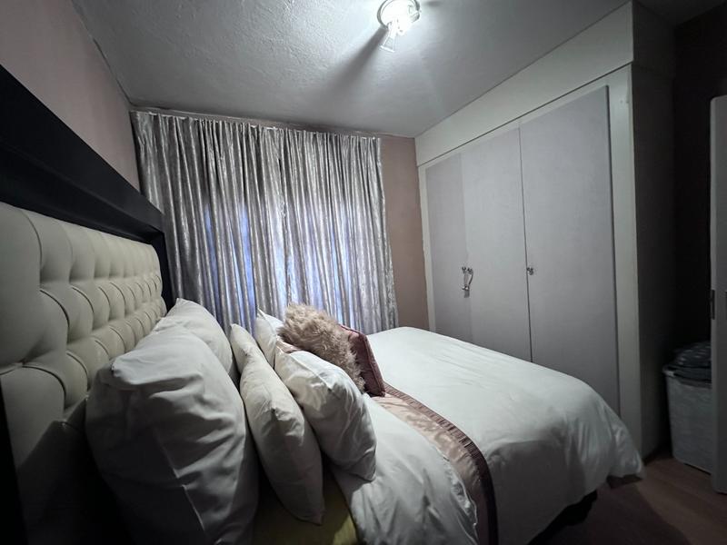 2 Bedroom Property for Sale in Theresa Park Gauteng