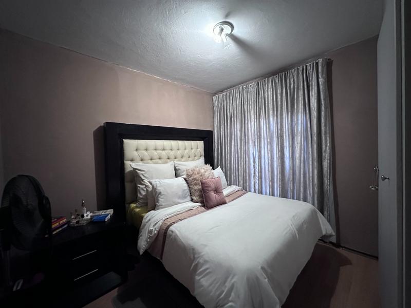 2 Bedroom Property for Sale in Theresa Park Gauteng