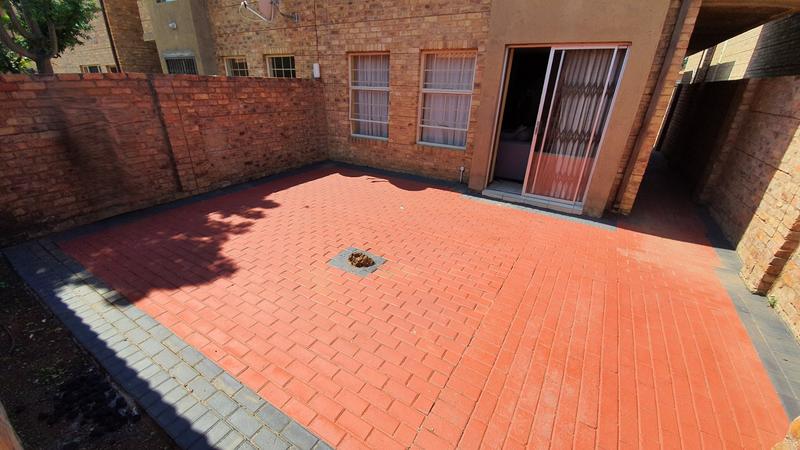 3 Bedroom Property for Sale in Theresa Park Gauteng