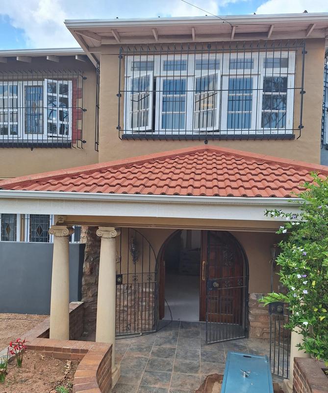 To Let 1 Bedroom Property for Rent in Observatory Gauteng