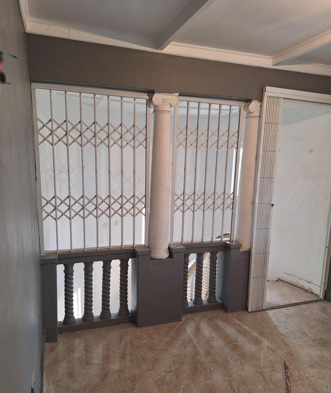 To Let 1 Bedroom Property for Rent in Observatory Gauteng