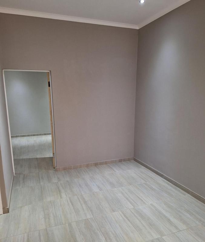 To Let 1 Bedroom Property for Rent in Observatory Gauteng