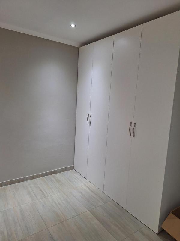 To Let 1 Bedroom Property for Rent in Observatory Gauteng