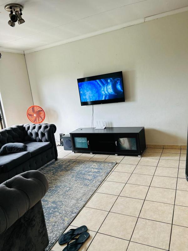 To Let 2 Bedroom Property for Rent in Modderfontein Gauteng