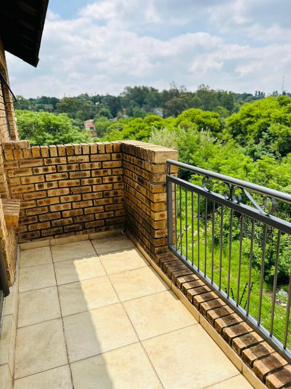 To Let 2 Bedroom Property for Rent in Modderfontein Gauteng