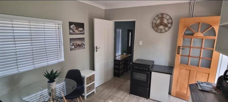 To Let 1 Bedroom Property for Rent in Cloverdene Gauteng