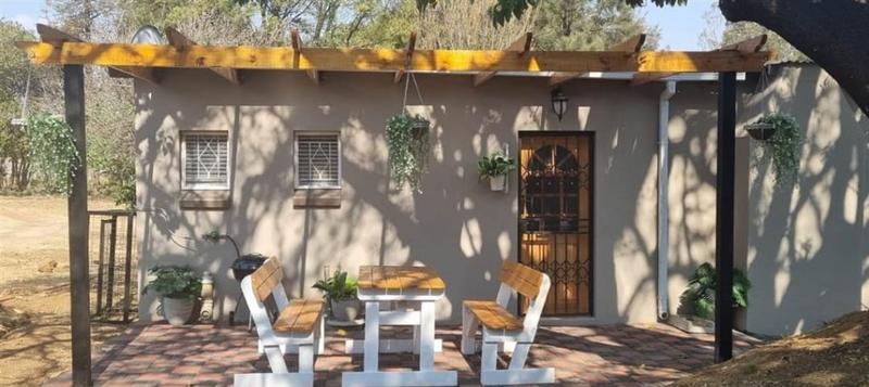 To Let 1 Bedroom Property for Rent in Cloverdene Gauteng