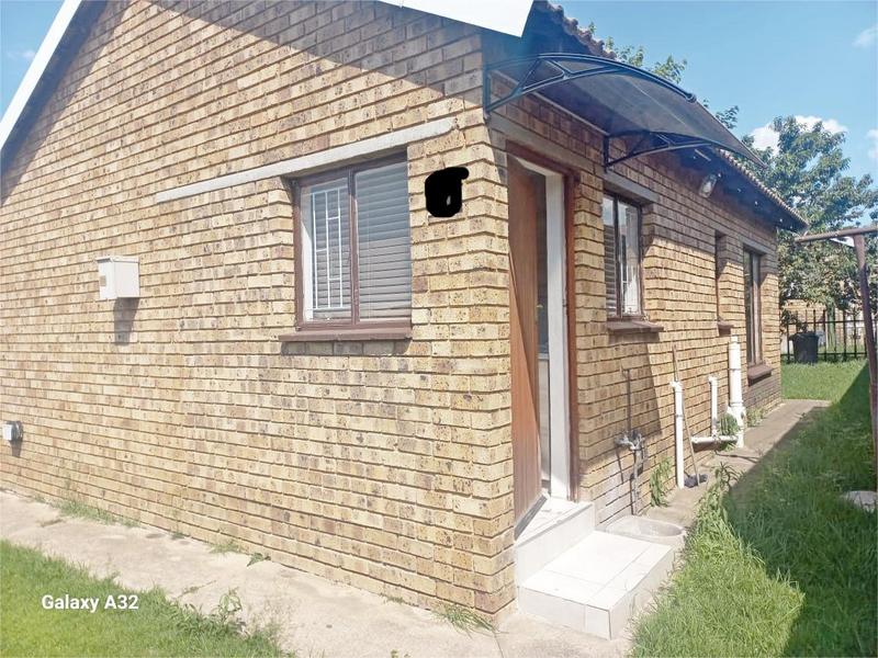 2 Bedroom Property for Sale in Terenure Gauteng