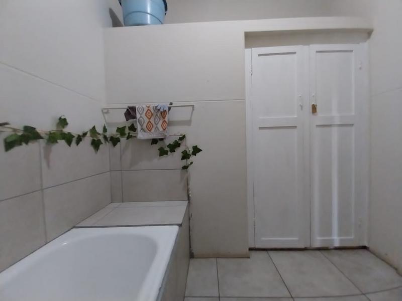 2 Bedroom Property for Sale in West Village Gauteng