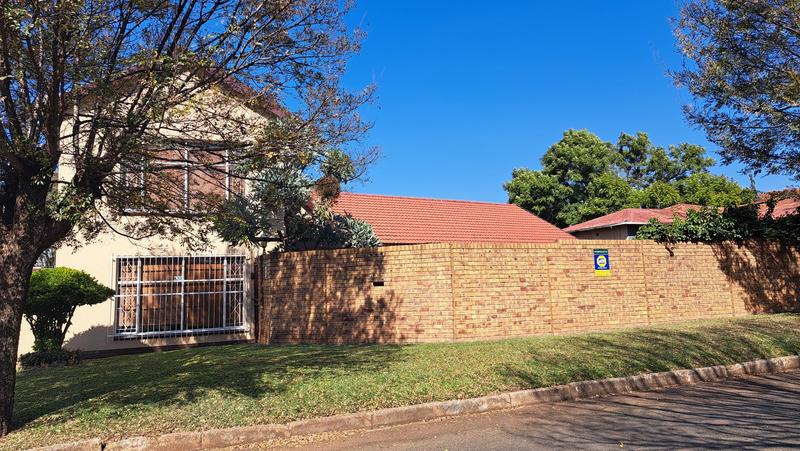 5 Bedroom Property for Sale in Brakpan Central Gauteng