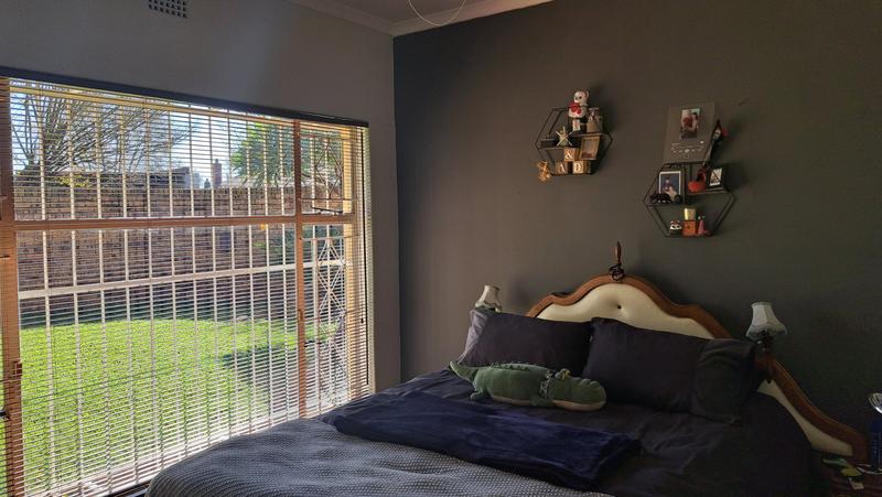 5 Bedroom Property for Sale in Brakpan Central Gauteng