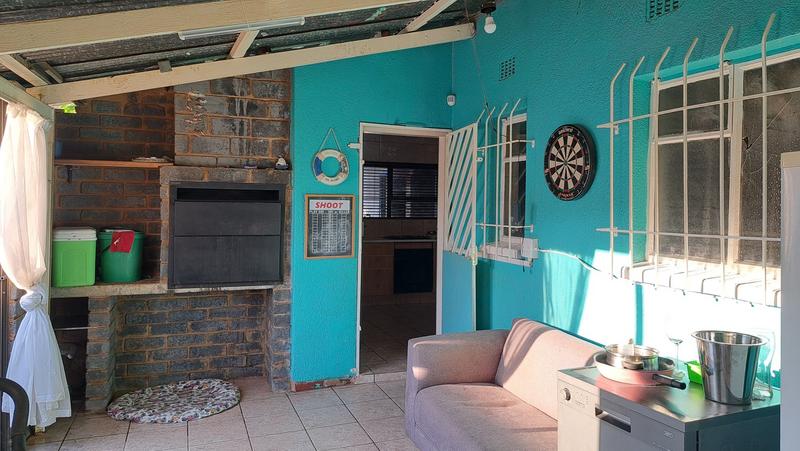 3 Bedroom Property for Sale in Minnebron Gauteng