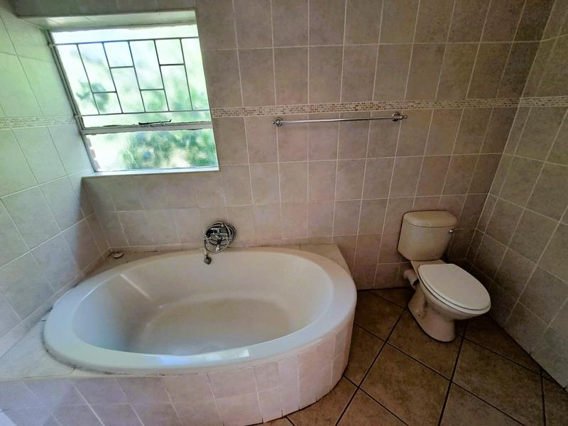 3 Bedroom Property for Sale in Eldoraigne Gauteng