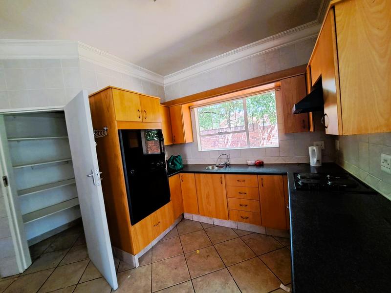 3 Bedroom Property for Sale in Eldoraigne Gauteng