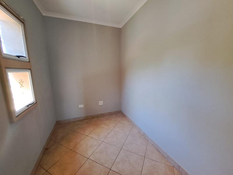 3 Bedroom Property for Sale in Eldoraigne Gauteng