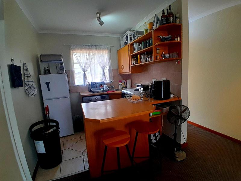 1 Bedroom Property for Sale in Hennopspark Gauteng