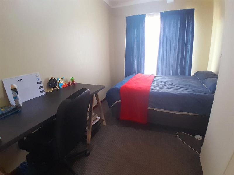 1 Bedroom Property for Sale in Hennopspark Gauteng