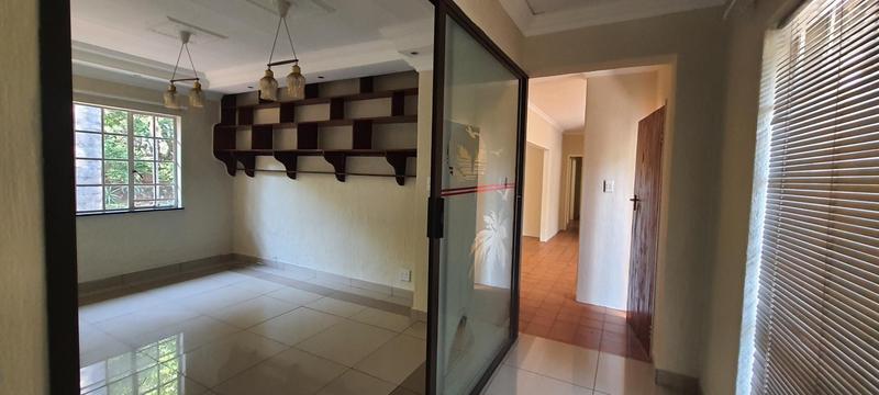 To Let 3 Bedroom Property for Rent in Faerie Glen Gauteng